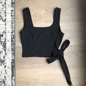 Lululemon Get Centred crop top